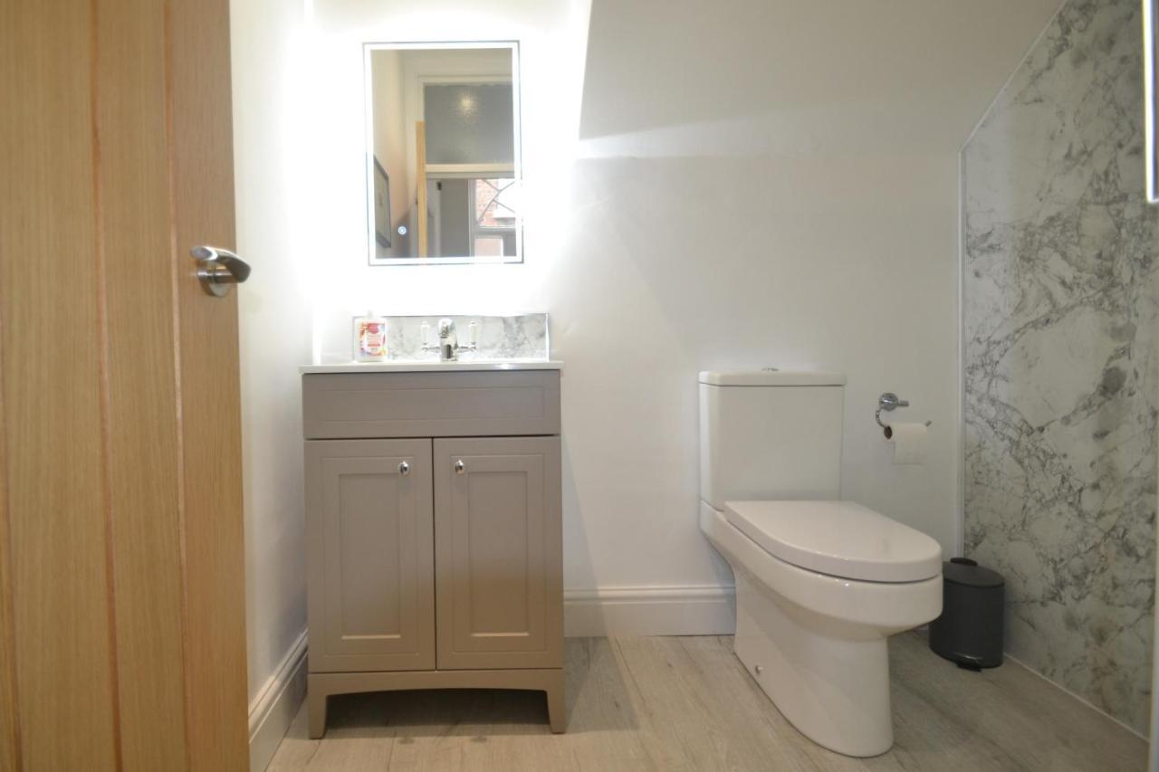 Charming 1 Bed Georgian Apartment Chester Extérieur photo